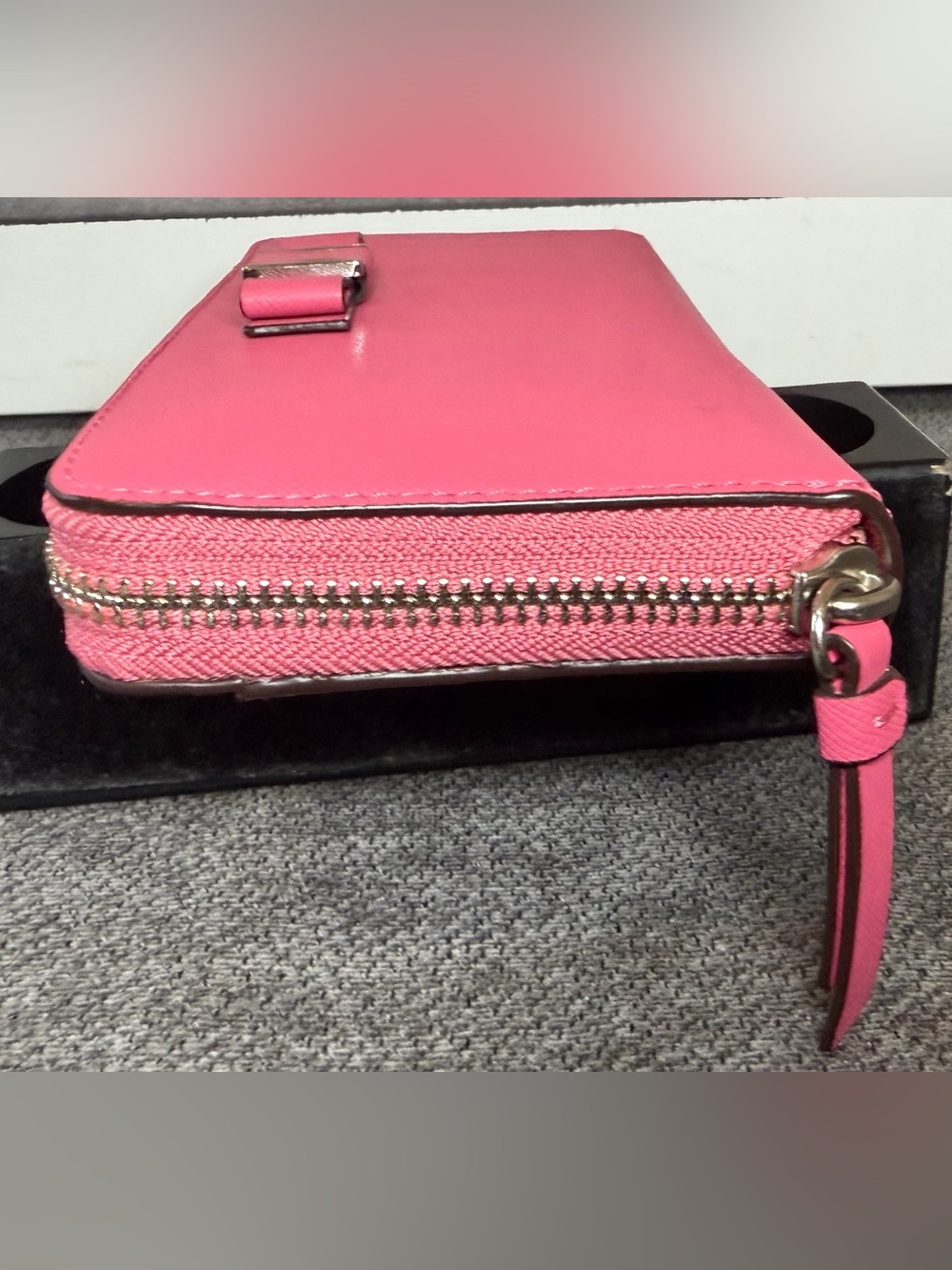 Coach Pink Darcy Bow Crossgrain Leather Accordion Zip-Around Wallet NWT - Picture 6 of 8
